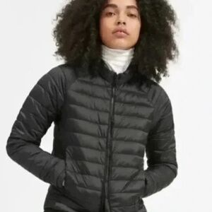 ✨ EVERLANE ReNew Puffer Jacket Raglan Black Lightweight